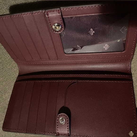 Kate Spade Bi-fold wallet - Picture 4 of 5